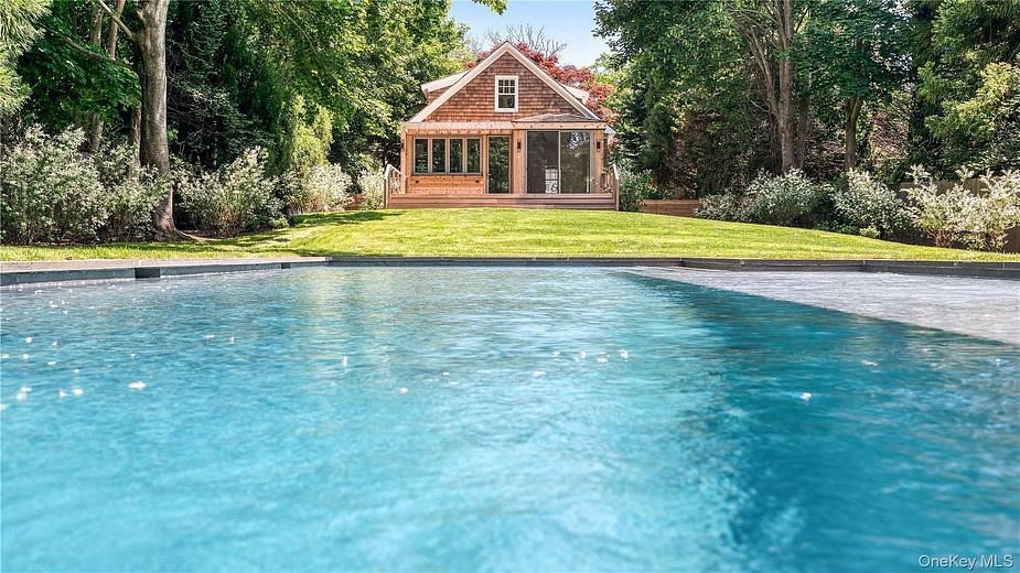 149 Accabonac Road