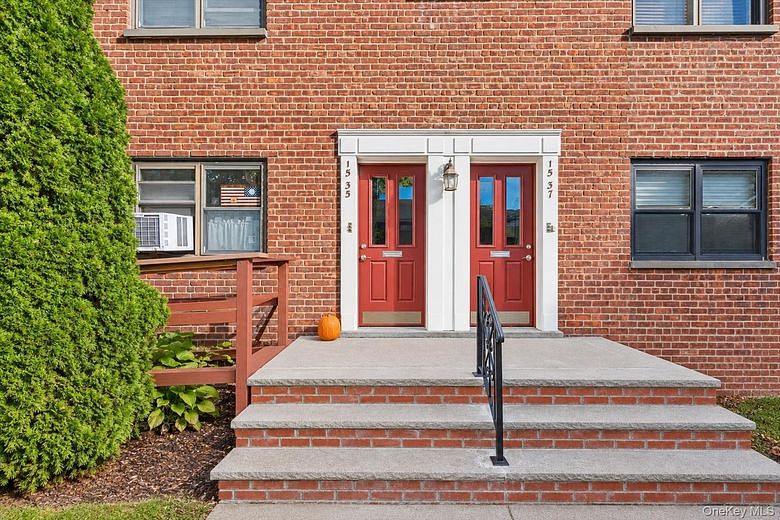 15-35 160 Street #6-160