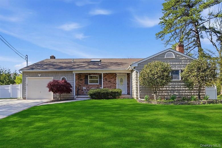 15 7th Avenue