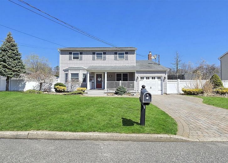 15 Brush Hollow Road