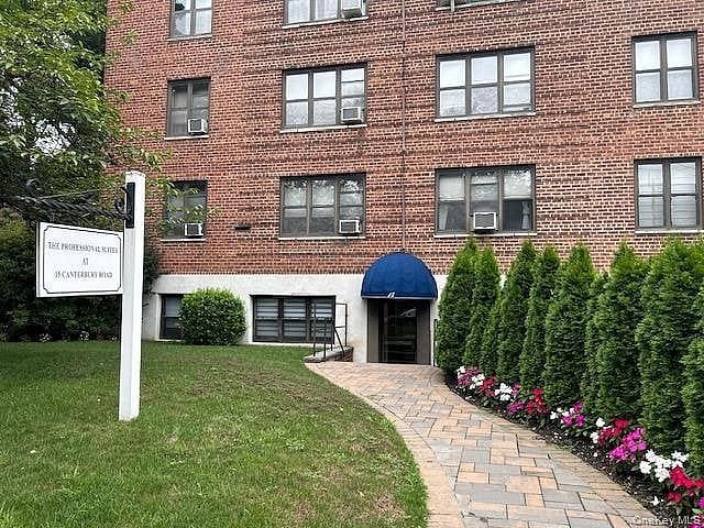 15 Canterbury Road #A3