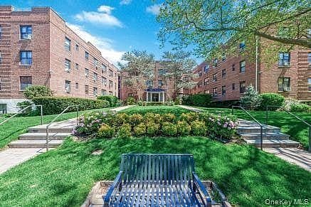 15 Canterbury Road #C23