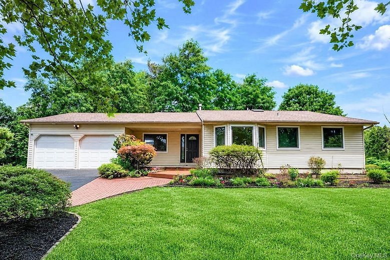 15 Dix Circle