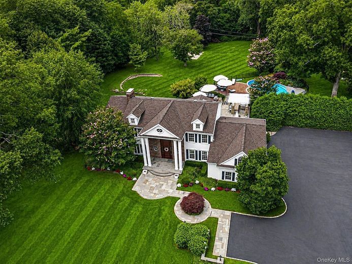 15 Dogwood Hill