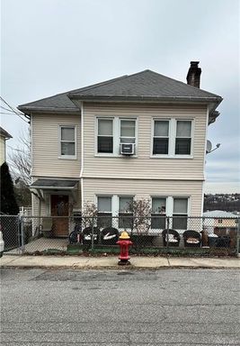 Image 1 of 17 for 15 Eastview Avenue in Westchester, Yonkers, NY, 10703