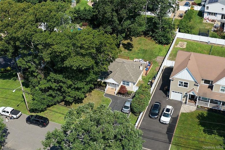 15 Marianna Place