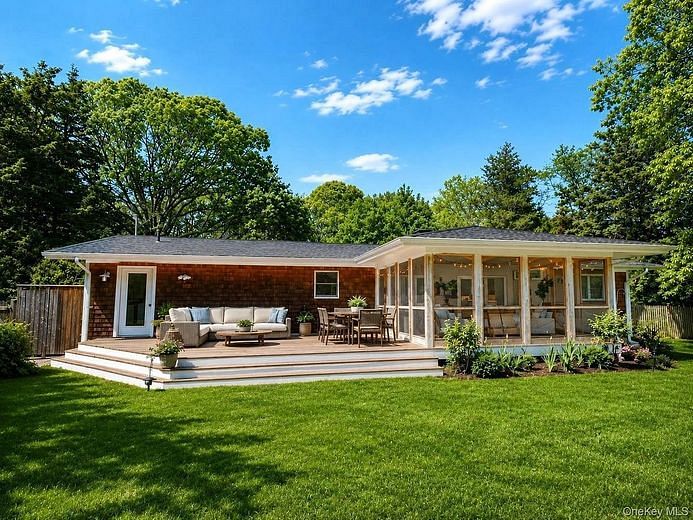 15 N Brander Parkway