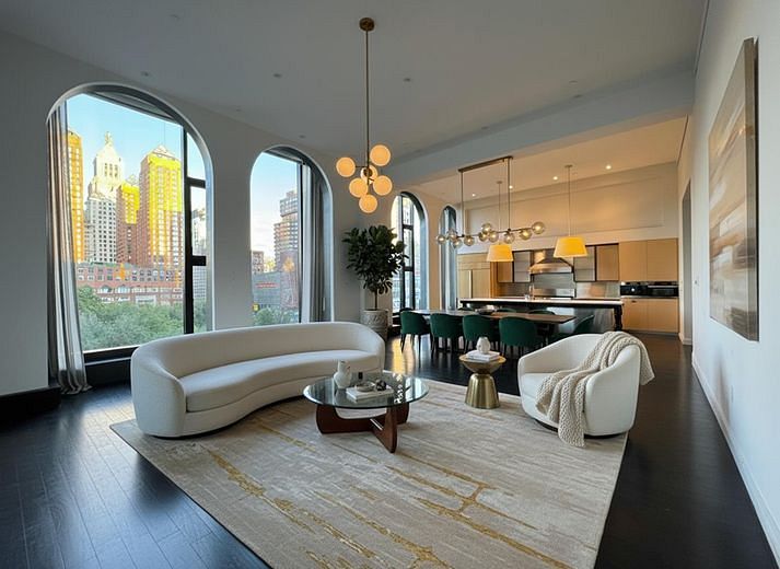 15 Union Square West #16