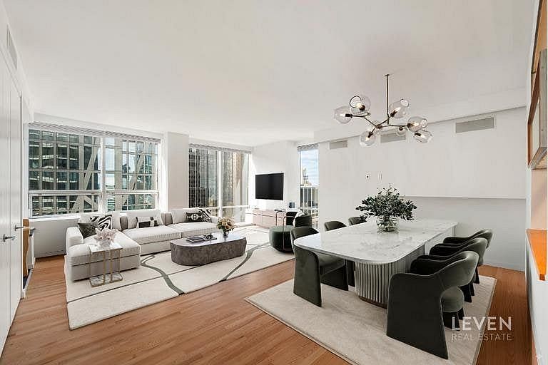15 West 53rd Street #40E