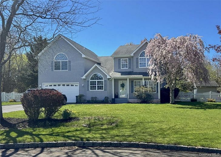 15 Whitetail Court