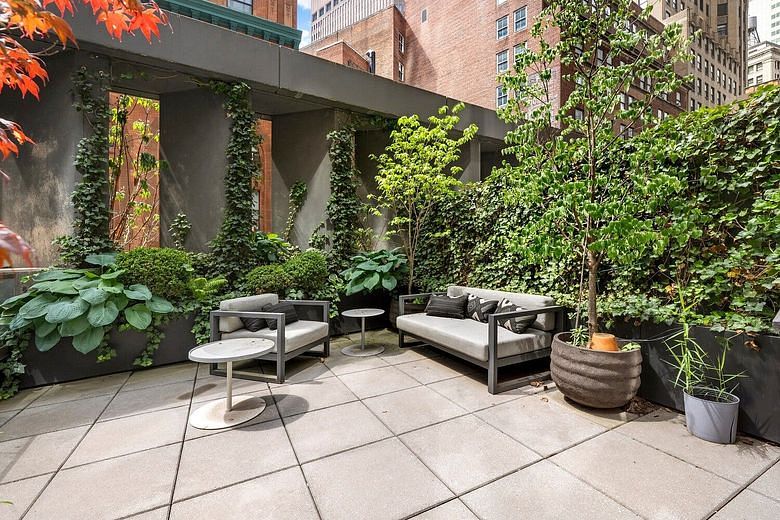 15 William Street #D4