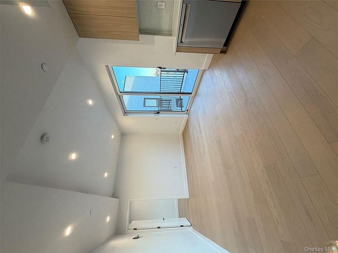 150-02 Northern Boulevard #6C