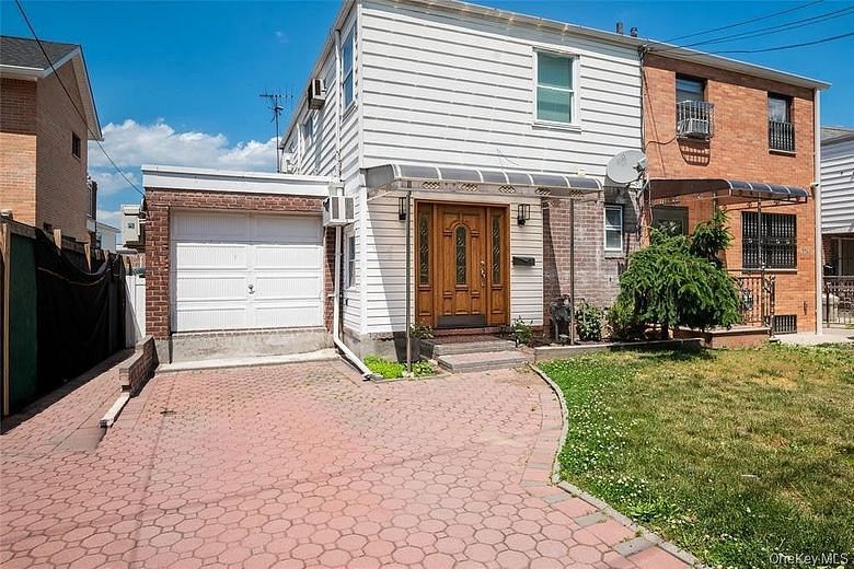 150-07 Reeves Avenue