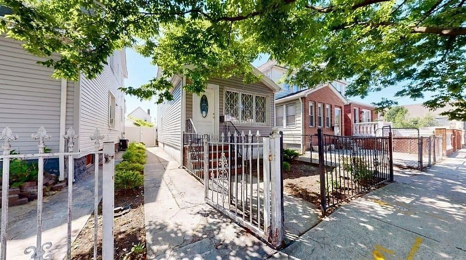 150-18 115th Drive