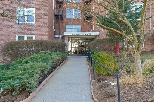 Image 1 of 27 for 150 Draper Lane #1F in Westchester, Dobbs Ferry, NY, 10522