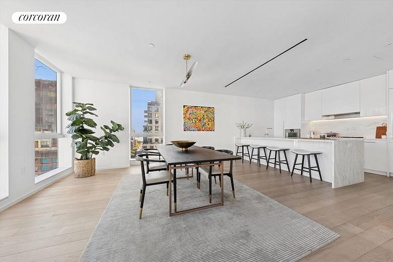 150 East 23rd Street #17A