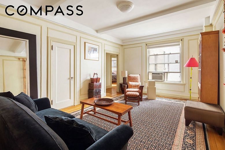 150 East 49th Street #9E