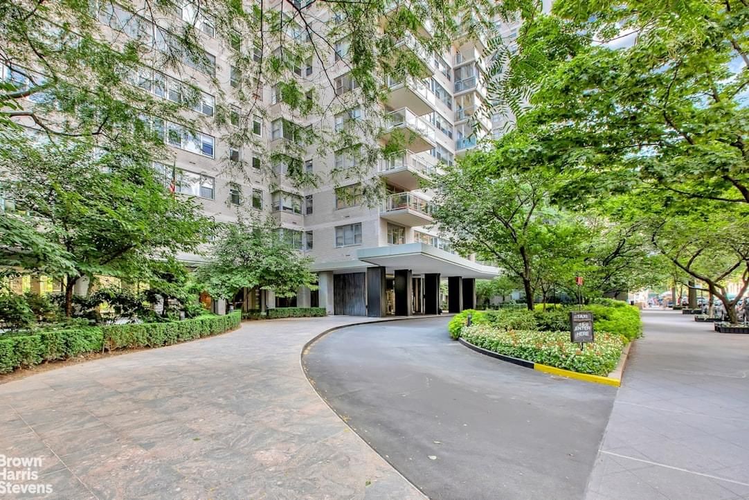 Image 1 of 5 for 150 East 69th Street #7G in Manhattan, New York, NY, 10021