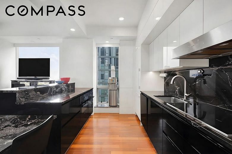 150 Myrtle Avenue #1601