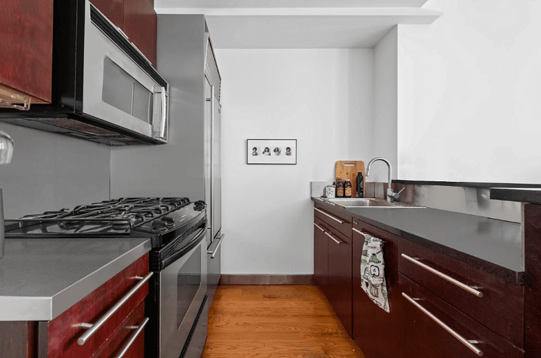 150 Nassau Street #4I