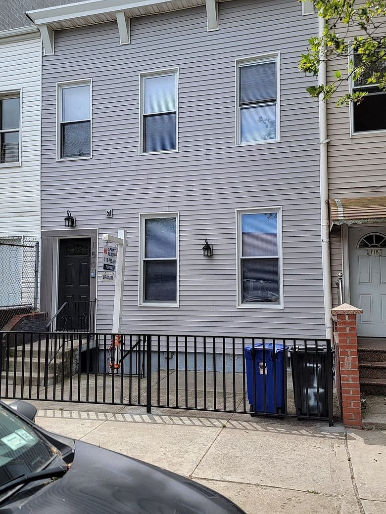 150 Somers Street