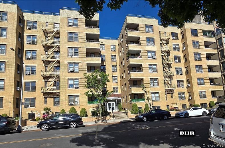 150 W End Avenue #3E