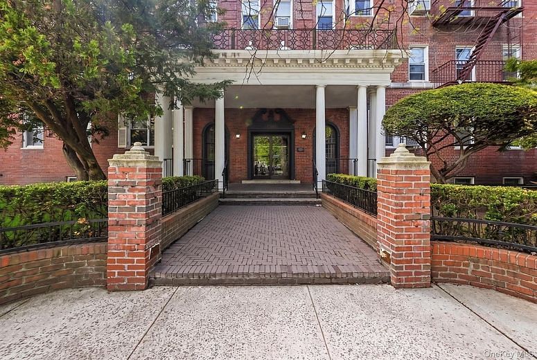 1500 Ocean Parkway #1A