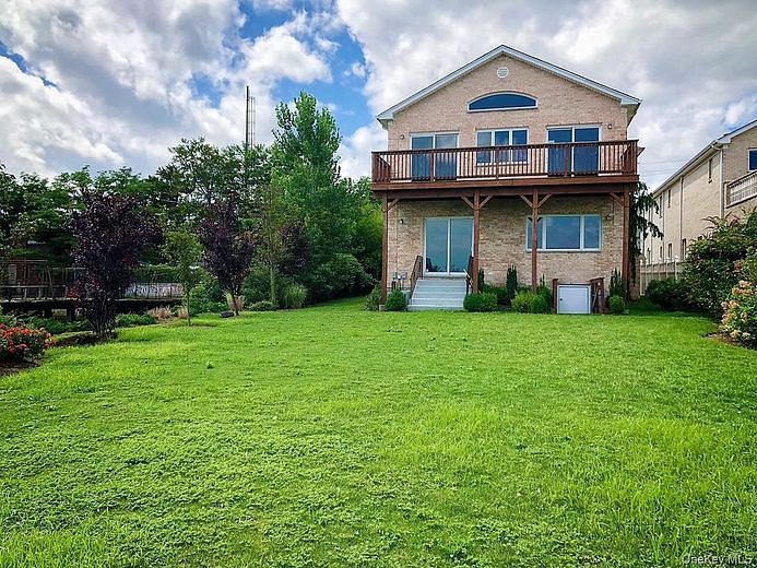 150129 Powells Cove Boulevard