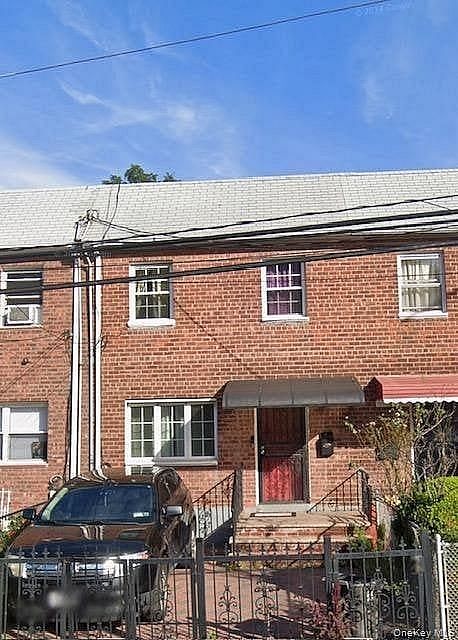 15015 Arlington Terrace