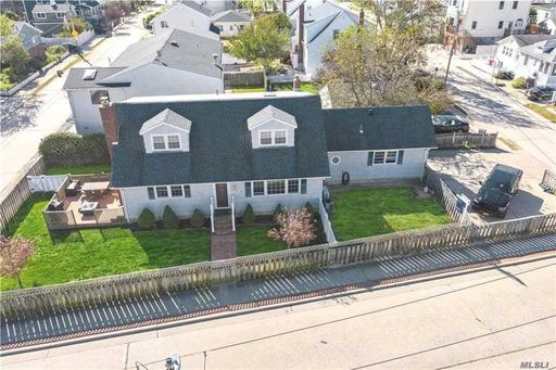Image 1 of 25 for 89 Bayside Drive in Long Island, Point Lookout, NY, 11569