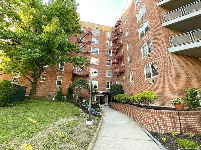 151-05 Cross Island Parkway #2C