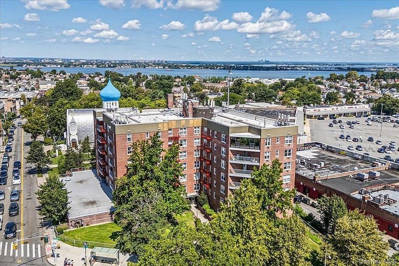 151-05 Cross Island Parkway #6C