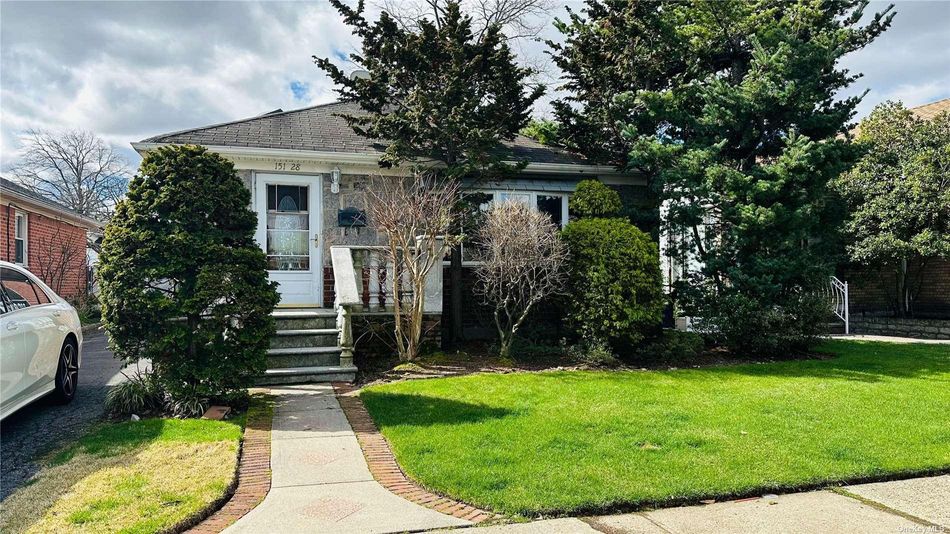 Image 1 of 1 for 151-28 24th Rd Road in Queens, Whitestone, NY, 11357
