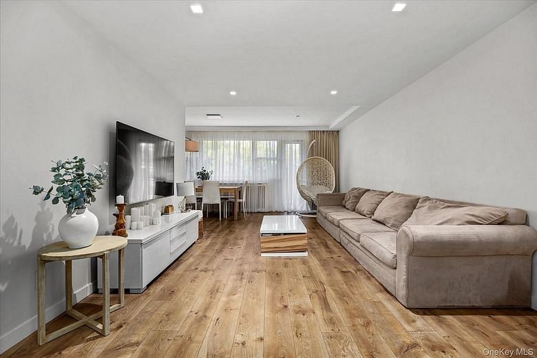 151-31 88th Street #3C