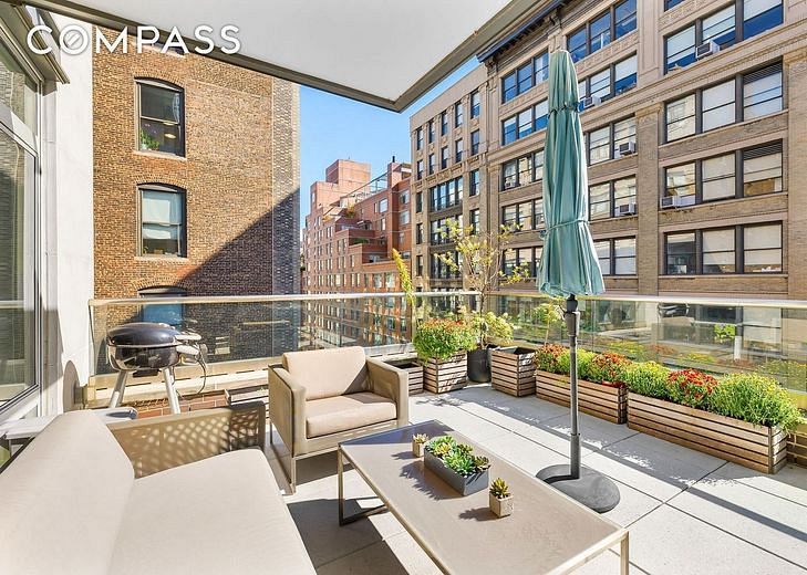 151 West 21st Street #10A