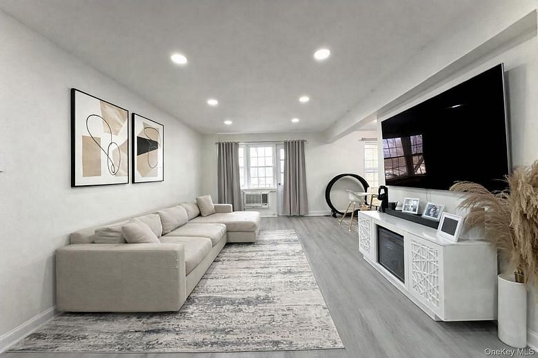 15115 84th Street #3M