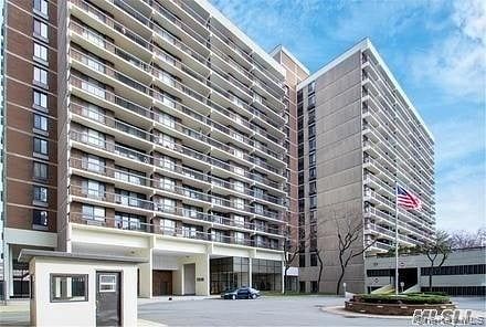 152-18 Union Turnpike #7 P