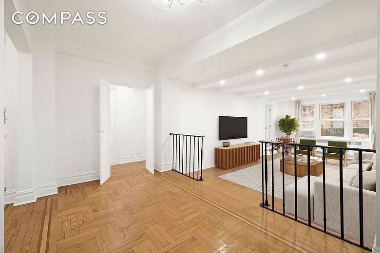 152 East 94th Street #2J