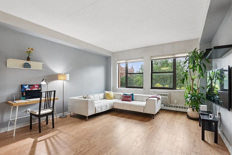 1521 Bergen Street #308
