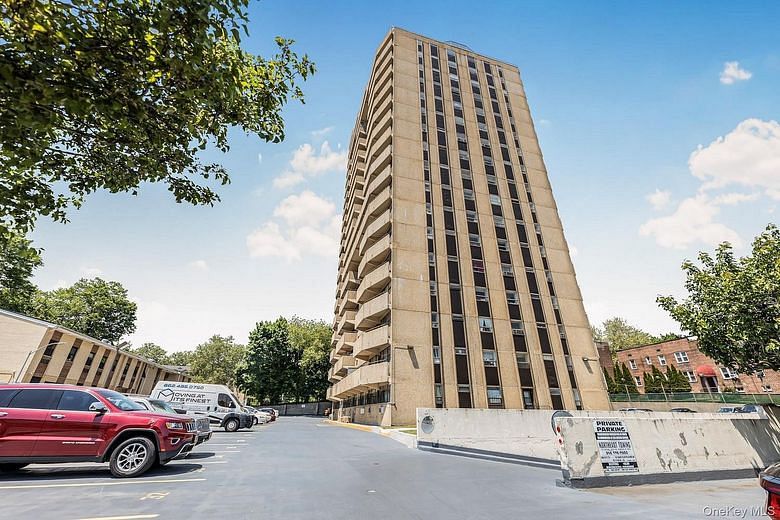 1523 Central Park Avenue #12C