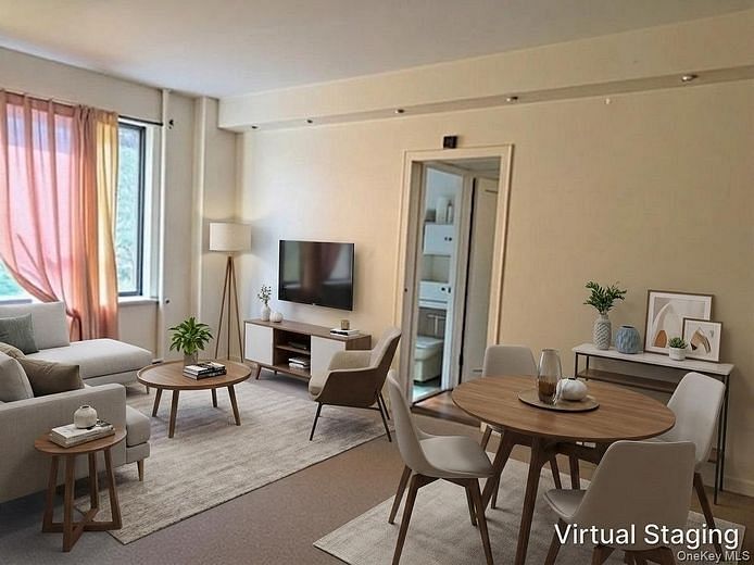 1527 Metropolitan Avenue #3A