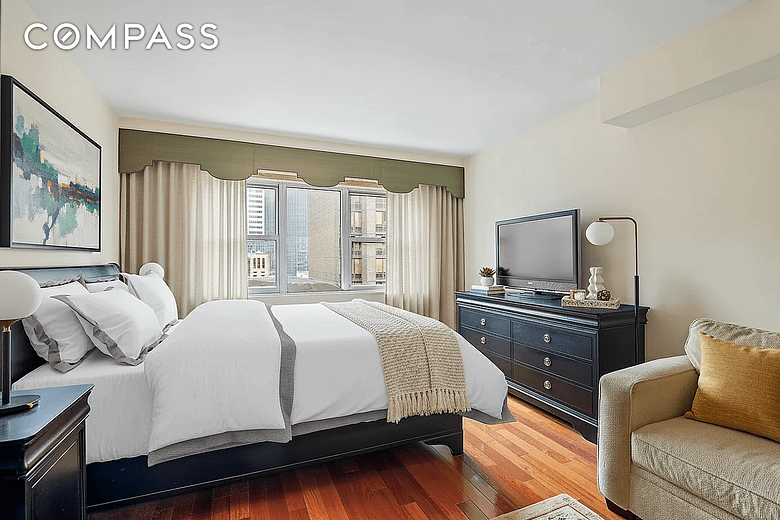 153 East 57th Street #17F