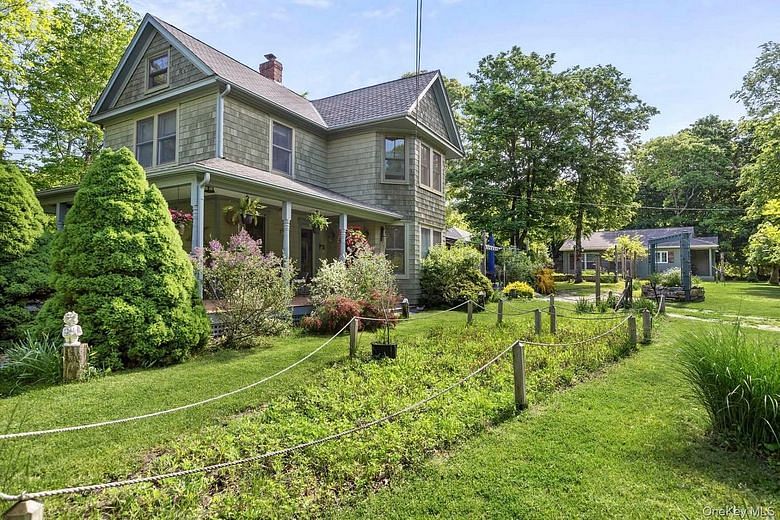 153 Ponquogue Avenue