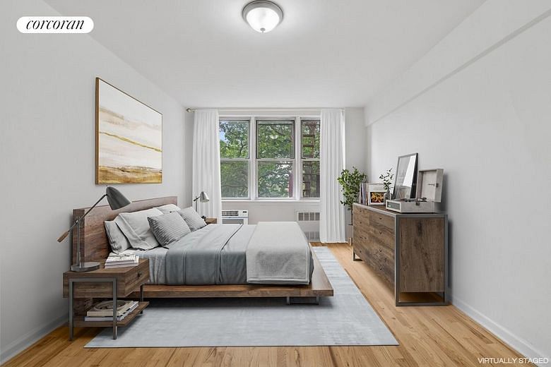 1530 East 8th Street #5B