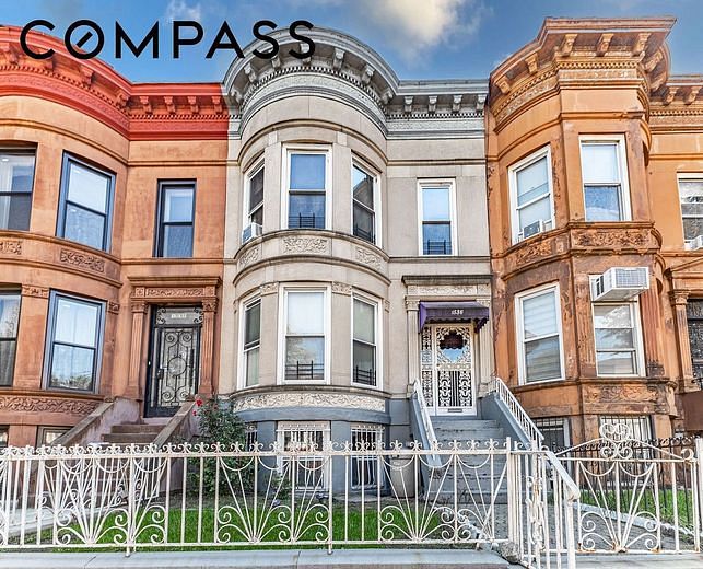 1536 Union Street