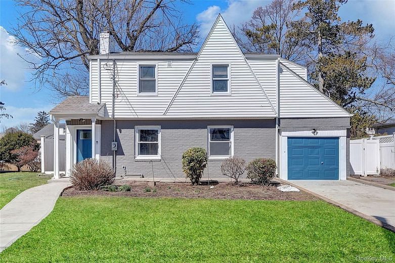 154 California Avenue