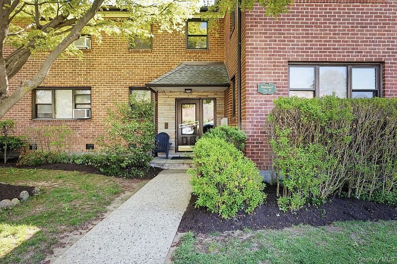 154 Martling Avenue #D2 Bldg 2
