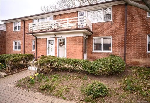 Image 1 of 24 for 154 S Buckhout Street #154 in Westchester, Greenburgh, NY, 10533