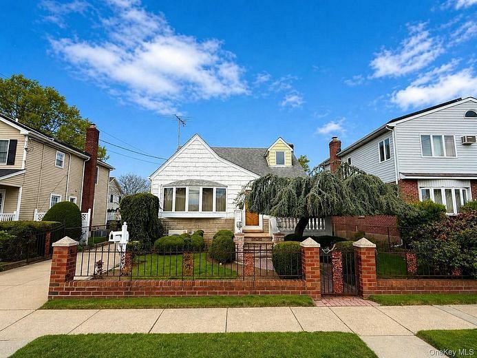 154 Scherer Boulevard