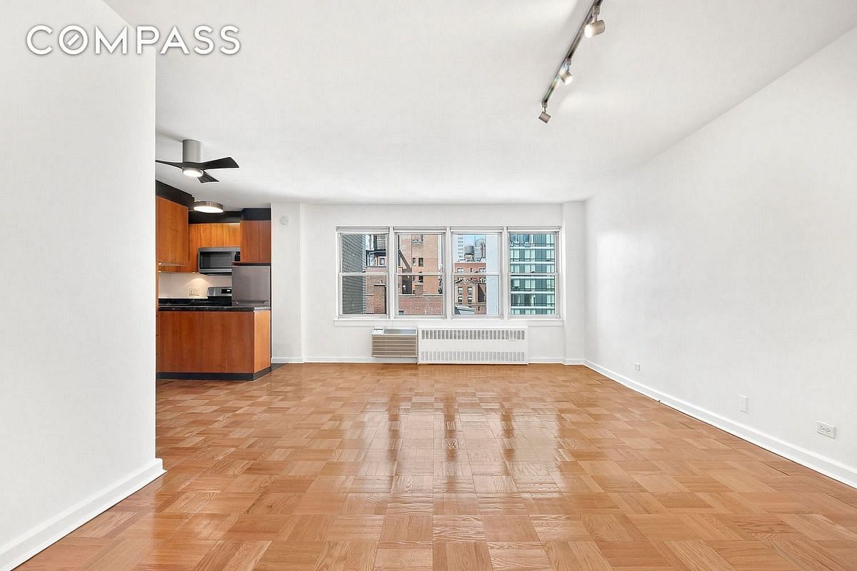 Image 1 of 9 for 155 East 38th Street #17A in Manhattan, New York, NY, 10016